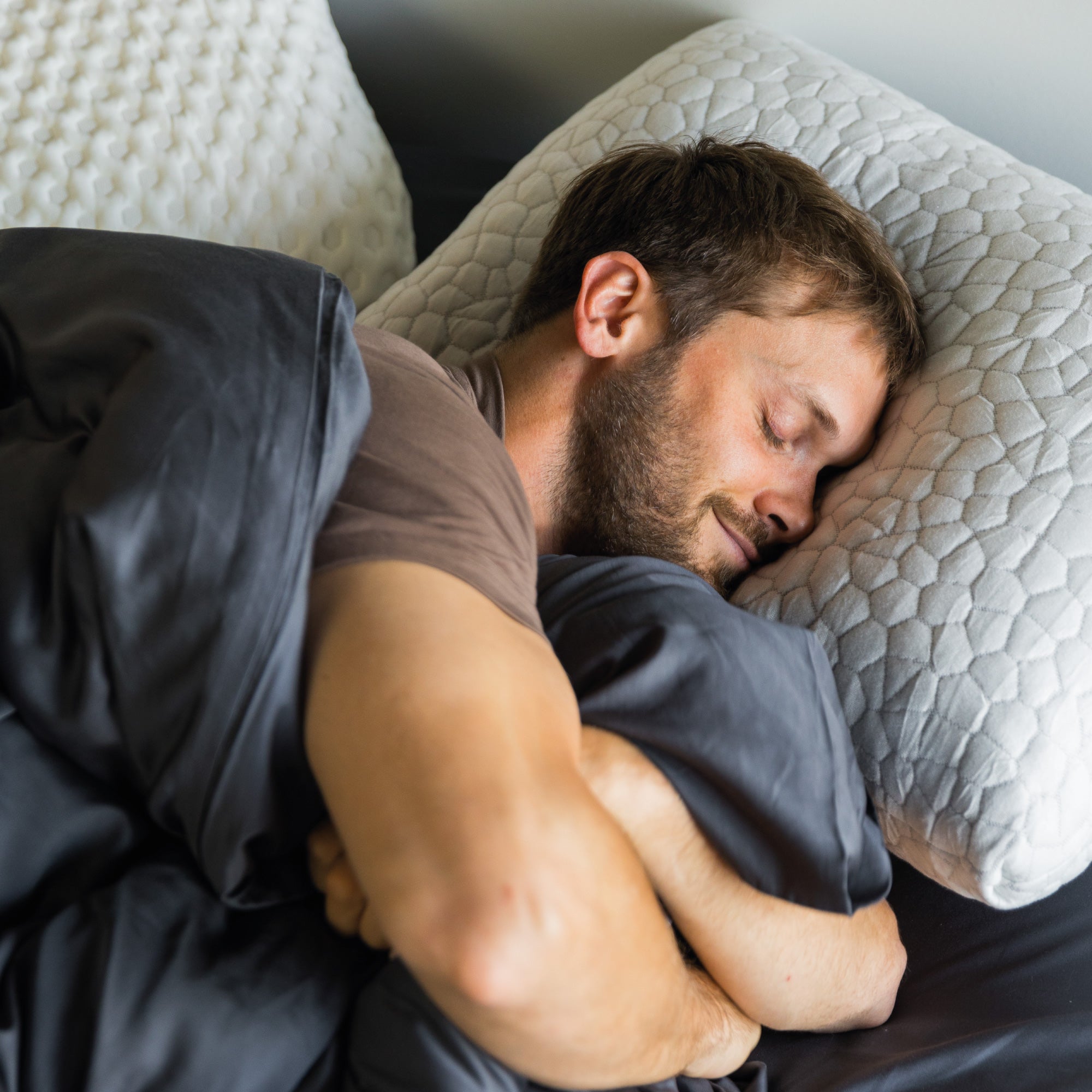 Duerme en las Nubes: Descubre la Almohada CloudPure de Hypnos